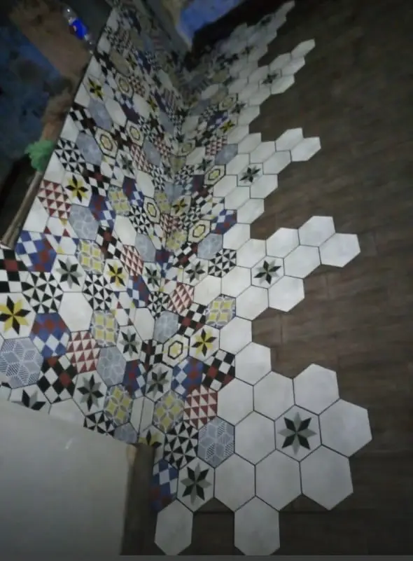 بلاط سداسي ملون مزخرف - معلم بلاط الرياض